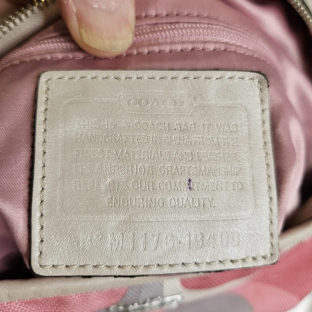 Coach Chelsea Scarf Print 19400 Pink - Picture 11 of 12
